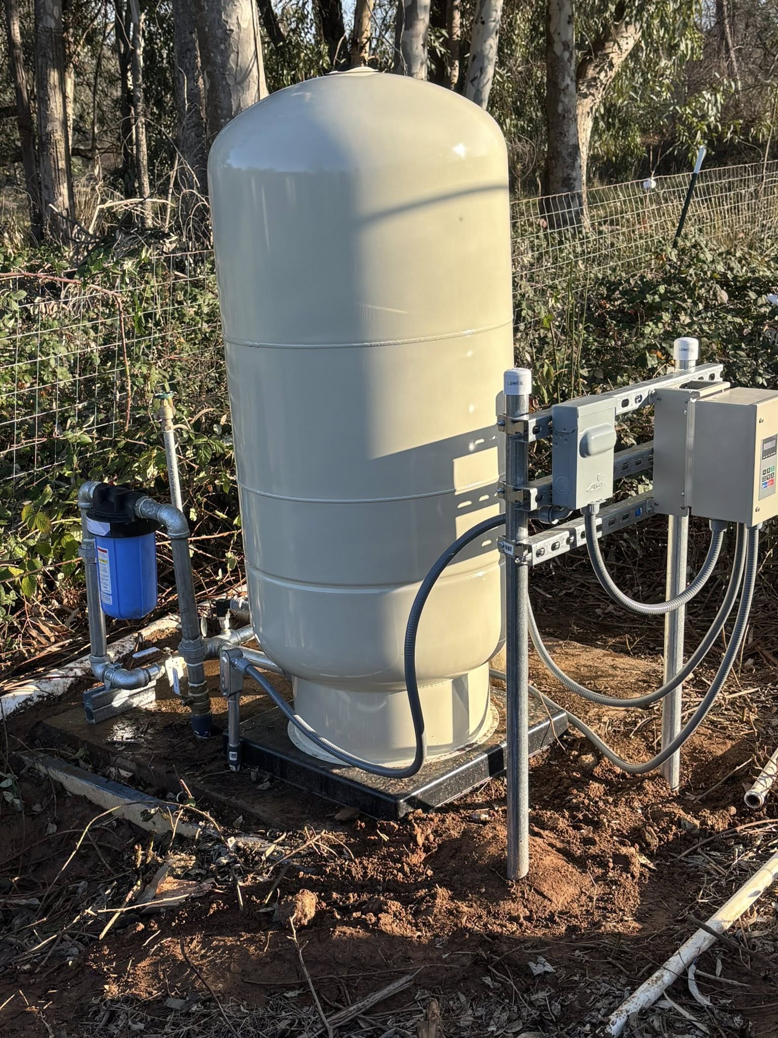 Residential well pressure tank installation Sacramento County